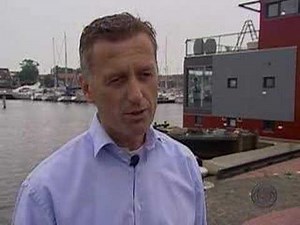 Home Is Where The Harbor Is (CBS News)