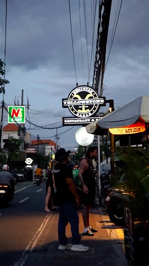 Every night feels like a hoedown out here. Pool sticks clack, Mayhem bucks, and the crowd keeps on cheering 🤠 There’s only one real cowboy bar in Seminyak, and you’re lookin’ at it. #yellowstone #seminyakdining #seminyakbar #instagood #cowboybar #cowboybarseminyak #yellowstoneseminyakranch | Yellowstone Seminyak Ranch