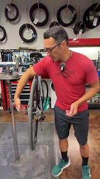 Thru Axle Disc Brake Rear Wheel Removal Demo #mtbtips #bikemaintenance #trek #mtbquestions #mtblife