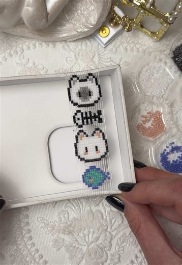 DIY Cat and Fish Keychain: ASMR Bead Tutorial