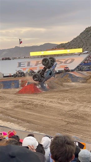 Megalodon flips in the finals but then rollover crashes