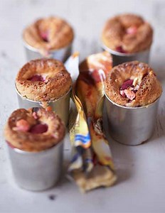 Petits biscuits aux fruits rouges pour 8 personnes - Recettes - Elle à Table