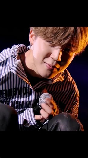 jimin sending you kisses 💕 #parkjimim #trend #jimin #fy #army #bts #bangtan #fyp #cute #bangtanxt_11