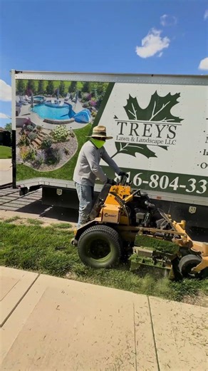 Kansas City Lawn Maintenance