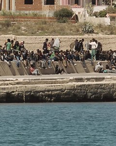 579K views · 42 reactions | Il sogno dell'Isola che risplende di Pietro Bartolo, medico di Lampedusa. Tratto dal romanzo "Lacrime di sale", #Nour con Sergio Castellitto. Evento speciale il 10, 11 e 12 agosto, al Cinema. | Vision Distribution | Facebook