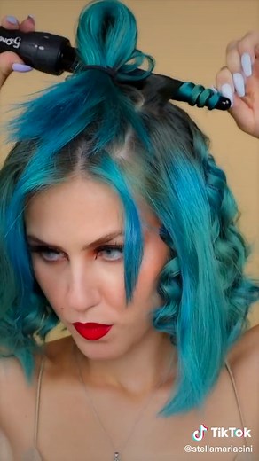 I’m bored…let’s curl our hair insanely tight #curlyhair #tiktokhair #hairstyle