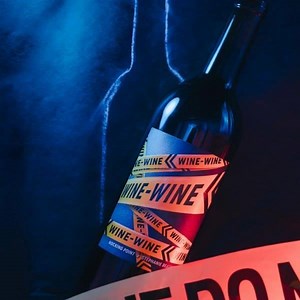 Working from home? Would wine or coffee put a smile on your face right now? All US orders ship FREE 📦💯 | Nocking Point