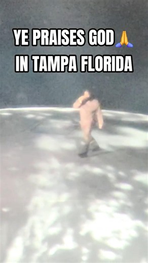 Ye Praises God🙏 In Tampa Florida #kanyewest #ye #yeezy