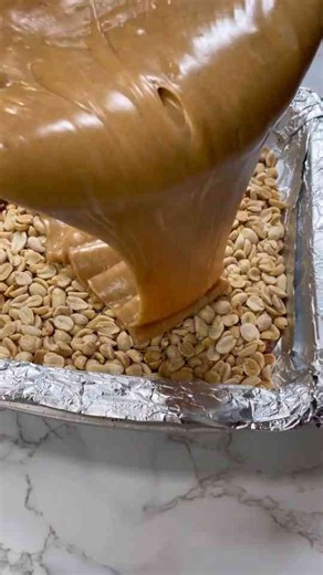 Easy no bake peanut butter squares