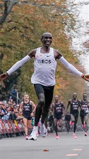 One of the most beautiful pages in our memory book. 🧡 Eliud Kipchoge 🇰🇪 reflects on the INEOS 1:59 Pace Challenge and the impact of the team’s partnership with INEOS on his career. #NNRunningTeam #LeaveYourFootprint | NN Running Team
