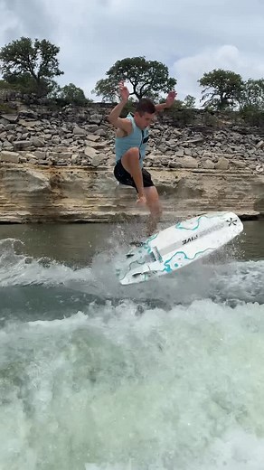 Parker Payne on Instagram: "Kickflip in a line! 🙌🏼 Been riding my best lately! @phase5wakesurfers #P5Phantom #Kickflip #lakelife @surfunion 📸: @jakecaster_"