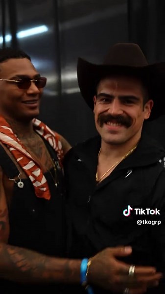Morales 🤝 Hernandez #UFCVegas121 #ufc #mma #michaelmorales #luishernandez