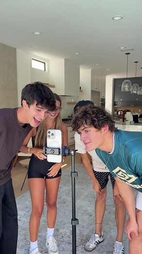 Behind the Scenes with Lexi and Brent Rivera