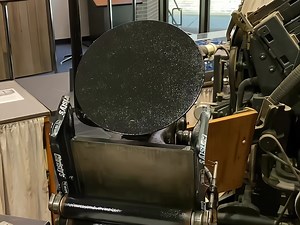 80年代的印刷机是怎么工作的