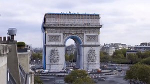 L’Arc de Triomphe, Wrapped is the final artwork of Christo and Jeanne-Claude, first imagined 60 years ago. It will be completed and on display for 16 days starting this weekend. More: https://bloom.bg/3z74vxm | Bloomberg Originals