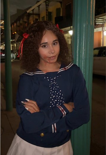 Not my house but i know my way around #iwtv #interviewwiththevampire #claudiacosplay