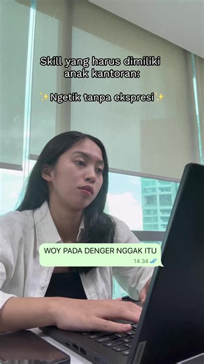Anak kantoran pasti paham skill ini: muka datar, tapi isi ketikannya udah heboh 😅 #beautyjournal #viral #pov #relate #corporatelife