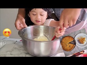 Daddy and Baby Making Cheesecake | How to Make Cheesecake
