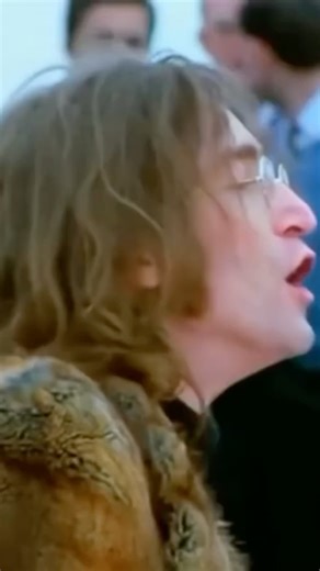 The Beatles - Don’t Let Me Down | Classic Rock