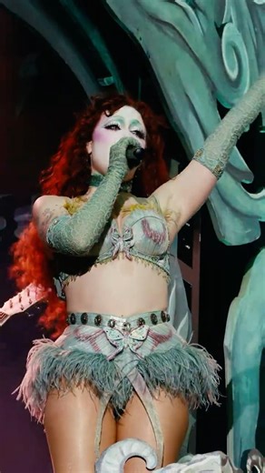 red wine supernova at ‪@LanewayFestival‬ ‪@RespectiveCollective‬