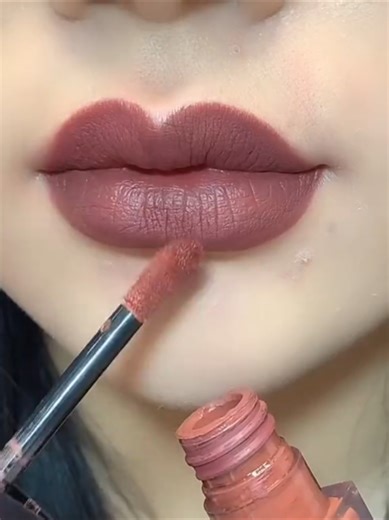 lipstick tutorial tarika 💋💄 watch and review ... #foryou #foryoupage #viralvideos #virla #lipstick