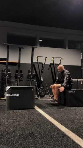 Create Force, Absorb Force, Get Bouncy 🚀 Testing out some new Athlete For Life programming and incorporating some different variations to create and absorb force. The first exercise I saw @cliftonharski doing and loved it and plugged it in, then contrast it with single leg box squat box jumps. The rest of the training session was heavy front squats, T-bar rows, RDL and alternating bench press, finishing off with some athletic conditioning. Look forward to launching the ongoing Athlete For Life 