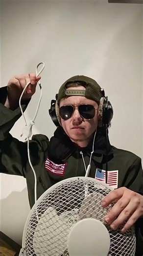 SOS or SMS..? (Captain ’Too Cocky’) #comedy #parody