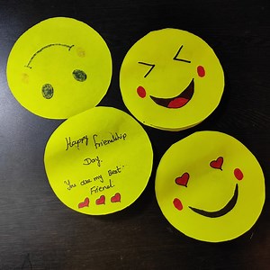 How to make a cute emoji 😍 friendship day card from paper | Parv's Art Gallery - Parv Thacker