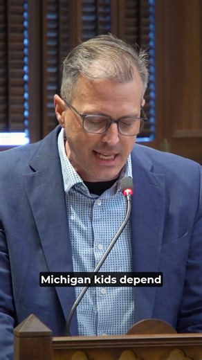 WATCH: State Senator Jeff Irwin slams Republicans in DC for refusing to fund food assistance for hungry kids and families while lining the pockets of billionaires and foreign leaders. It's time for the federal government to step up and do their job to protect the 1.4 million Michiganders who rely on SNAP benefits to eat. | Michigan Senate Democrats