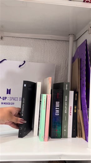 Acomodando mi colección de álbumes de BTS