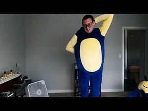 Sonic The Hedgehog Mascot Costume Unboxing & Suit Up