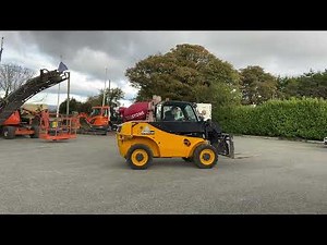 ‘18 JCB 520-40 (Driving)