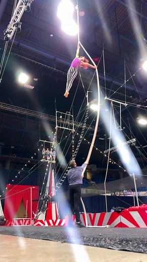 12K views · 66 reactions | Spinning round and round ❤️‍啕 #spanishweb #performer #workout #training #artist #circus #cirque #circusgirl #aerialist | The Jenn Show | Facebook