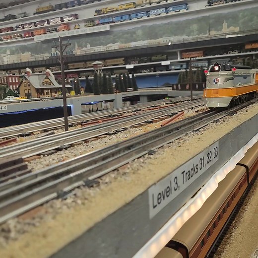 Trains were running at the club after the Train Sale and Show today Train #2 The Hiawatha | Milwaukee Lionel Railroad Club