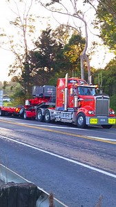 ...our roads are faarrk'd slow-mo of C & R Developments Kenworth Heavy Haul Unit lifting wheels😲 #dhub24 #northlandtruckers | DriveHub Northland