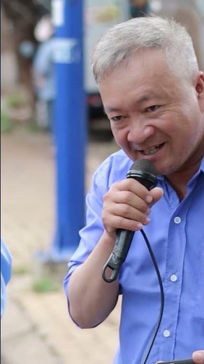 Người Phu Kéo Mo Cau - Văn Luận | Ngỡ Ngàng Trước Tiếng Hát Rong Của 2 Cha Con Hát Rong