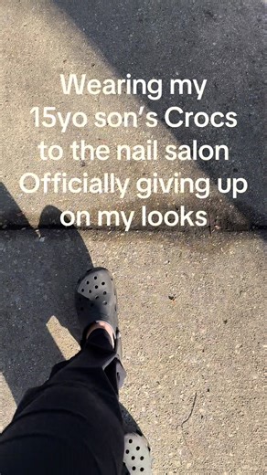 🤷🏻‍♀️ I can’t be bothered anymore. | Crocs