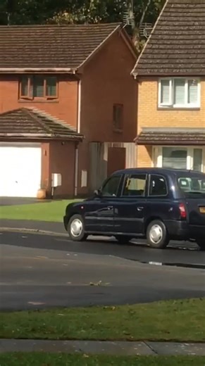 BEHIND THE SCENES: Small compilation of photos and clips from filming on Brookside. Thanks to one of the residents for sending these in! | Brookside Close