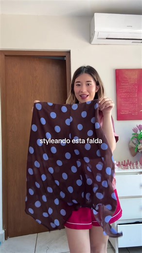 Estilo y Outfit con Falda de Polka Dots