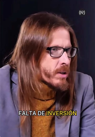 “Los sindicatos de ferroviarios llevan mucho tiempo alertando de la falta de inversión en mantenimiento” Pablo Fernández sobre los accidentes de Adamuz y Gelida. #eltablero #canalred #trenes #catalunya #andalucia @CanalRed_TV
