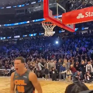 This angle of AG’s scoop of the side is PERFECT 🔥 (via ChaseSkinkis/tw) | Overtime