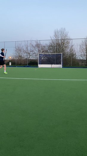 Little knock about with@Baxter_Hockey #hockey #winter #fyp #viral #fieldhockey