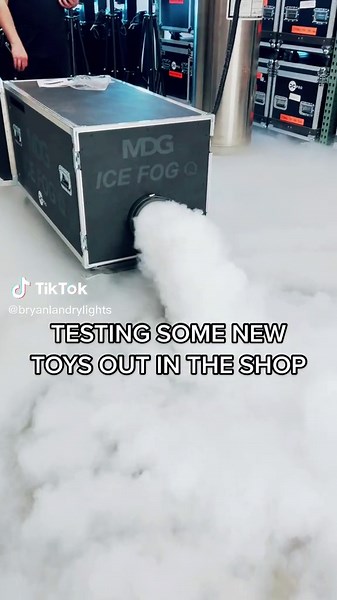 MDG Ice Fog Q - Lighting and Special Effects Testing