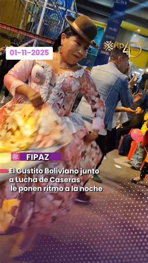 🟣🥊🍽️ El Gustito Boliviano junto a Lucha de Caseras le ponen ritmo a la noche. #LaPaz #fipaz2025 #rtp #luchadecaseras #elgustitoboliviano | RTP Bolivia
