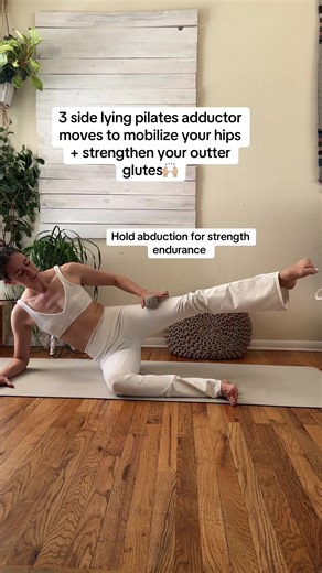 Tight hips weak outer glutes, try this🙌🏼 #stronghips #athomepilates #pilatesstrength #pilatesforbeginners #pilatesgirls