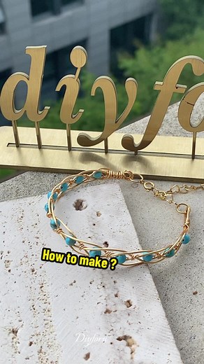 How to Make a Handmade Beaded Bracelet Tutorial