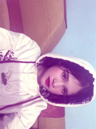 hey girlfriend😶‍🌫️@TaSu…!