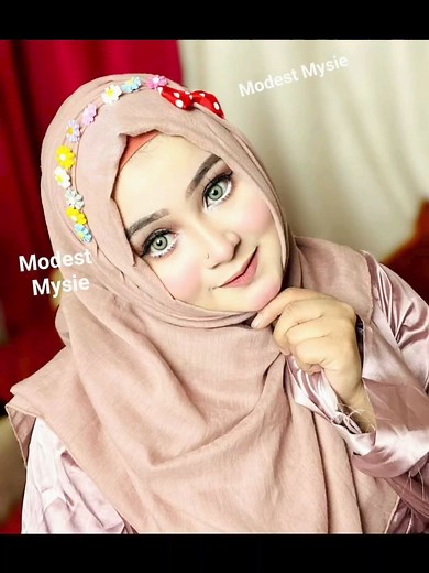 Floral Pin set 🌸 Available in stock Inbox for order #floral #floralpin #flowers #flowerhijabpin #hijabpins #brooch #broochaddict #hijabfashion #hijabstyle #hijabi #fbreelsvideo #fbreels #modestfashion #modestmysie | Modest Mysie