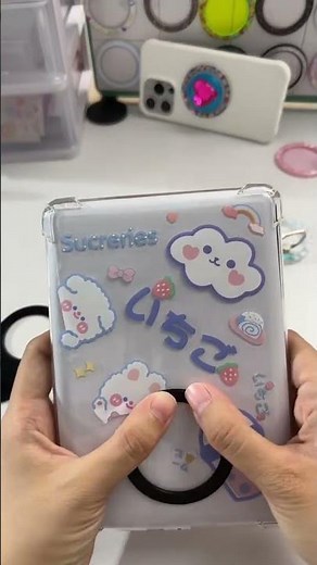 Decorate Kindle with Magsafe PopSockets Base