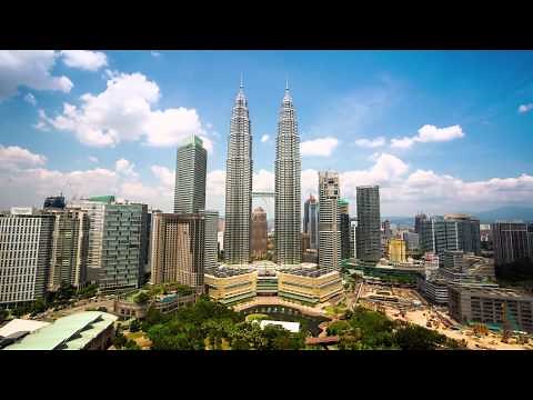 Cities in Motion: An Amazing Journey in Timelapse Stock Video